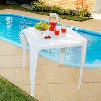 Mesa Plástica 70x70